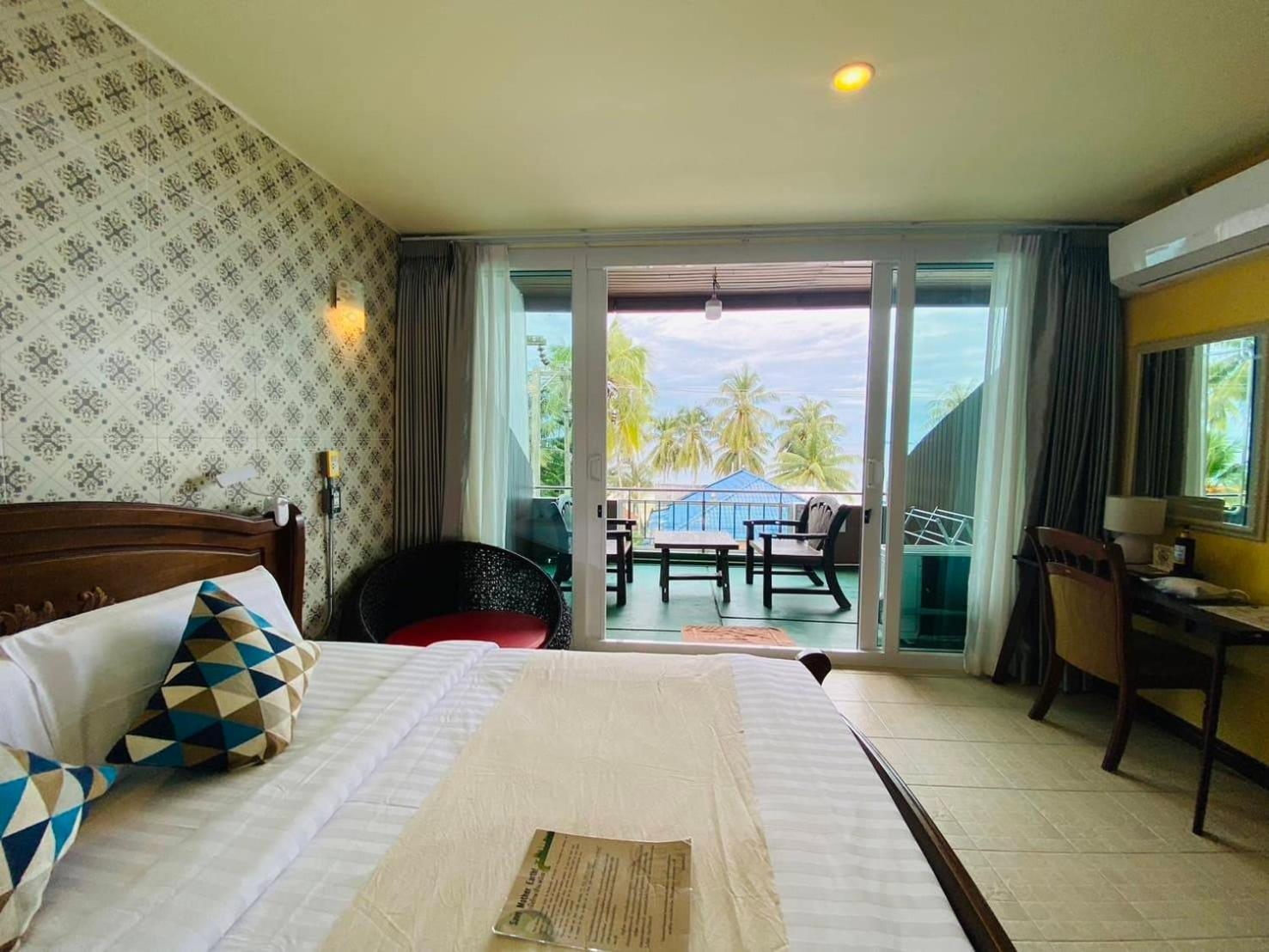 Talay Sai @ Thung Wua Laen Hotel Pathiu Værelse billede