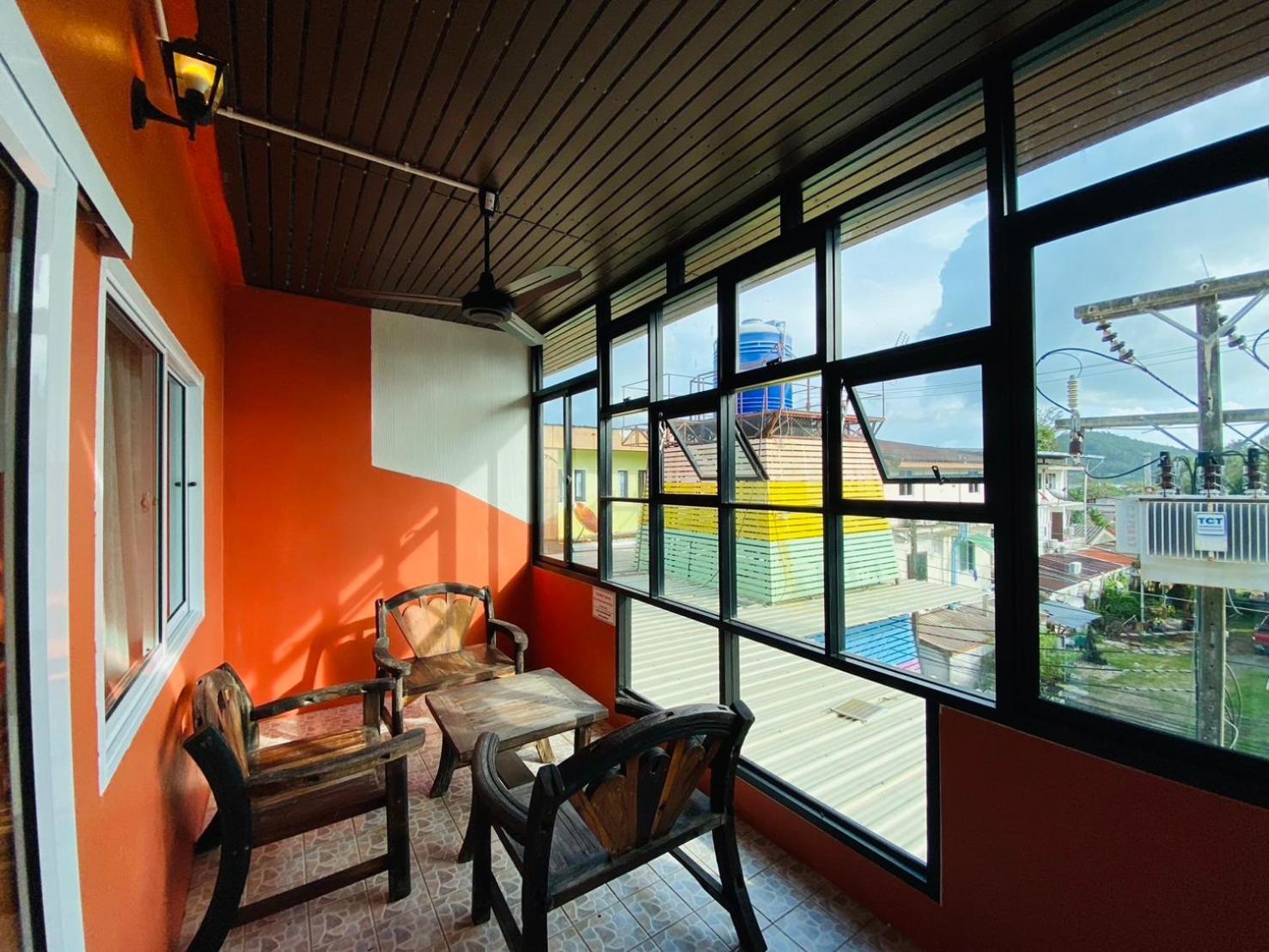 Talay Sai @ Thung Wua Laen Hotel Pathiu Værelse billede